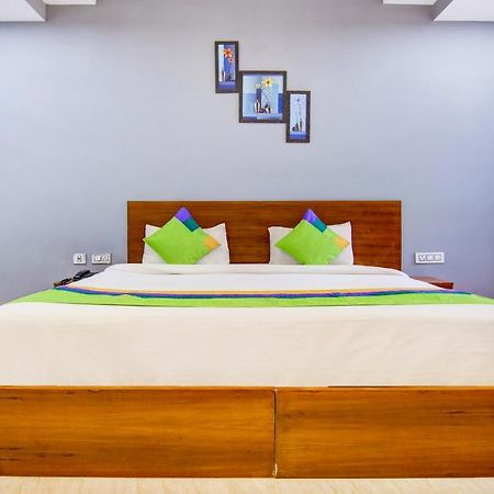 Treebo Trend Aashiyana Paradise Badshahpur Exterior foto
